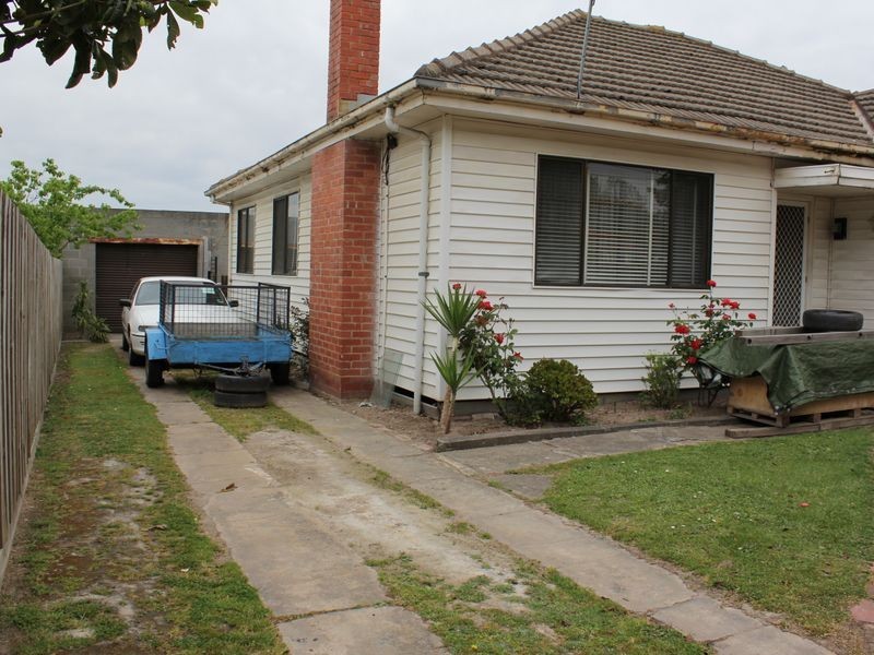 49 Hemmings Street, Dandenong VIC 3175