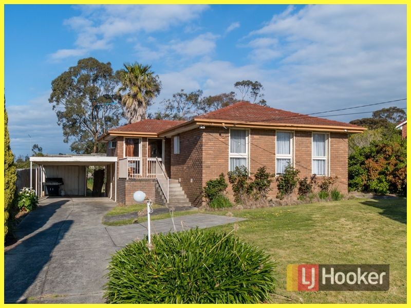 17 Brougham Close, Eumemmerring VIC 3177