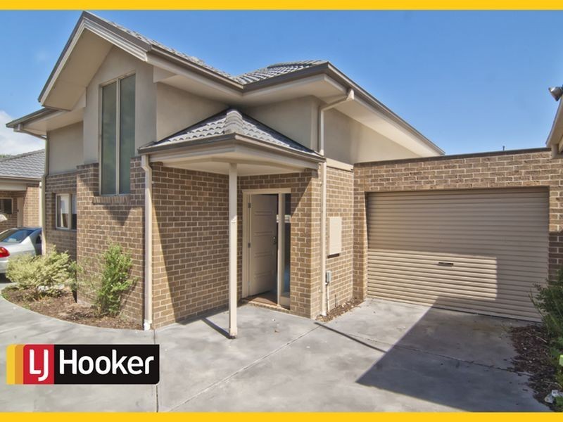 2/27 Louis Street, Doveton VIC 3177