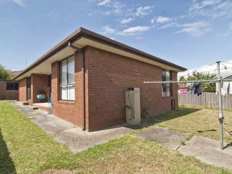 2/14 Dowell Court, Dandenong North VIC 3175