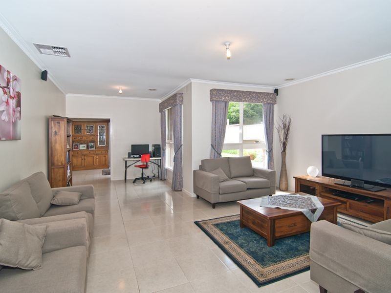 10 Paydon Court, Dandenong North VIC 3175