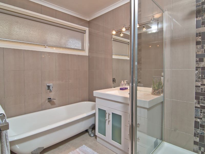 10 Paydon Court, Dandenong North VIC 3175