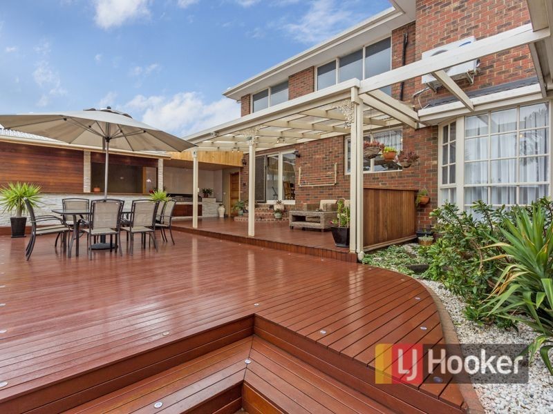 4 Reynolds Court, Endeavour Hills VIC 3802