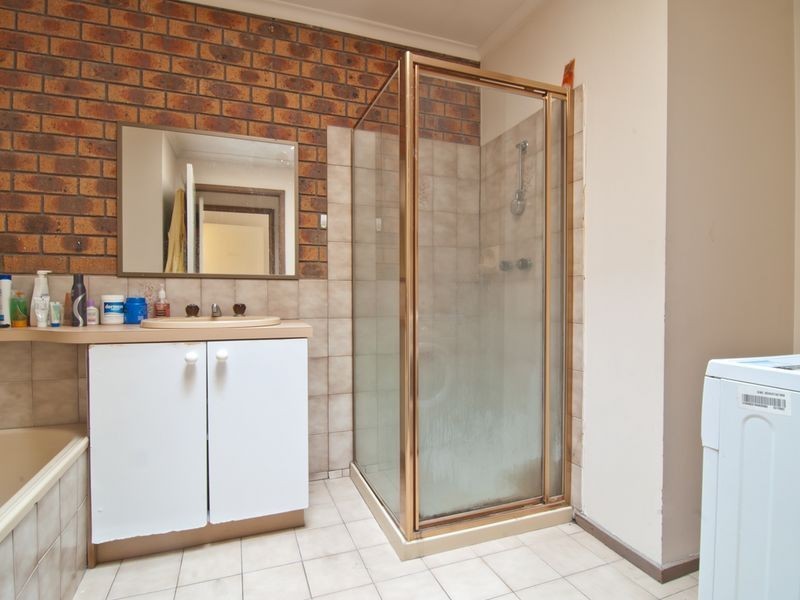 6/1370 Heatherton Road, Dandenong VIC 3175