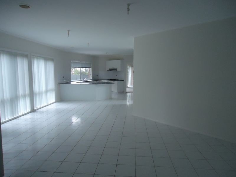 33 Natren Court, Harkaway VIC 3806