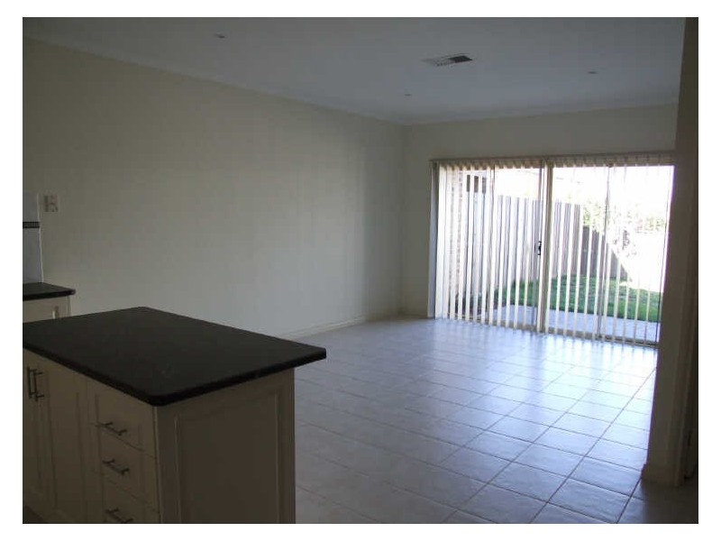 16/84 Heatherton Road, Endeavour Hills VIC 3802