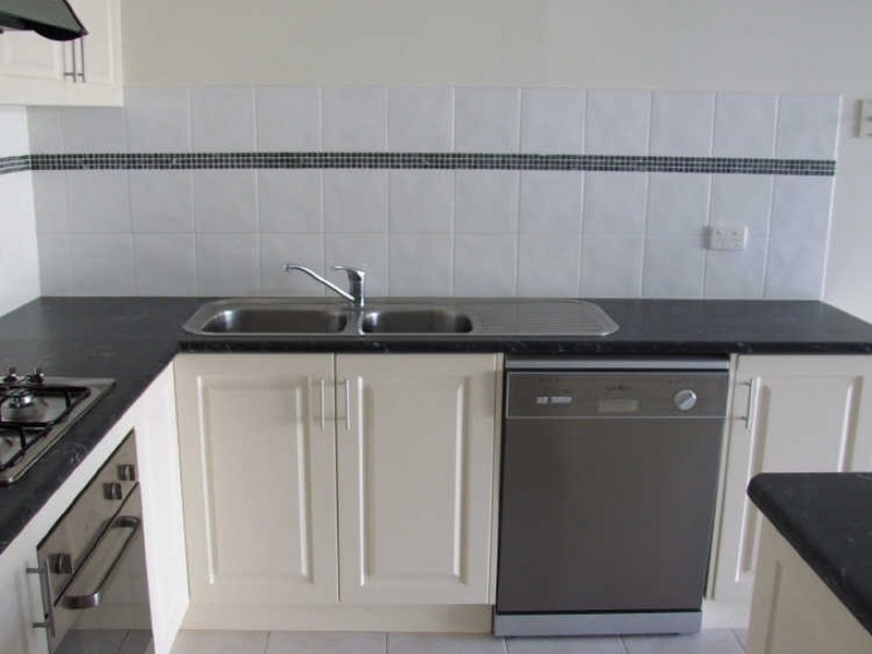 16/84 Heatherton Road, Endeavour Hills VIC 3802