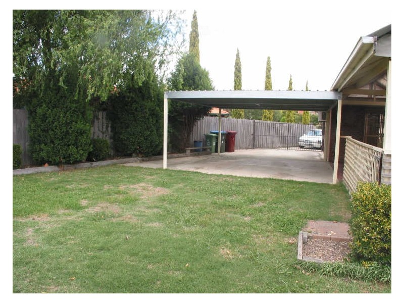 36 Adam Avenue, Hallam VIC 3803