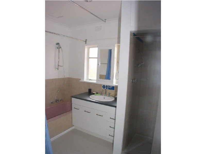 47 King George Parade, Dandenong VIC 3175