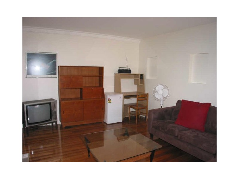 47 King George Parade, Dandenong VIC 3175