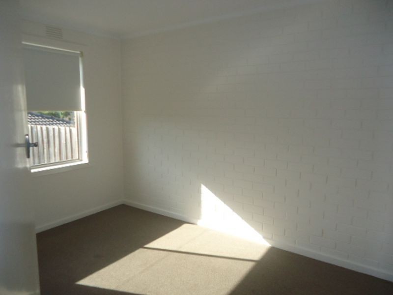 2/52 Kidds Road, Doveton VIC 3177