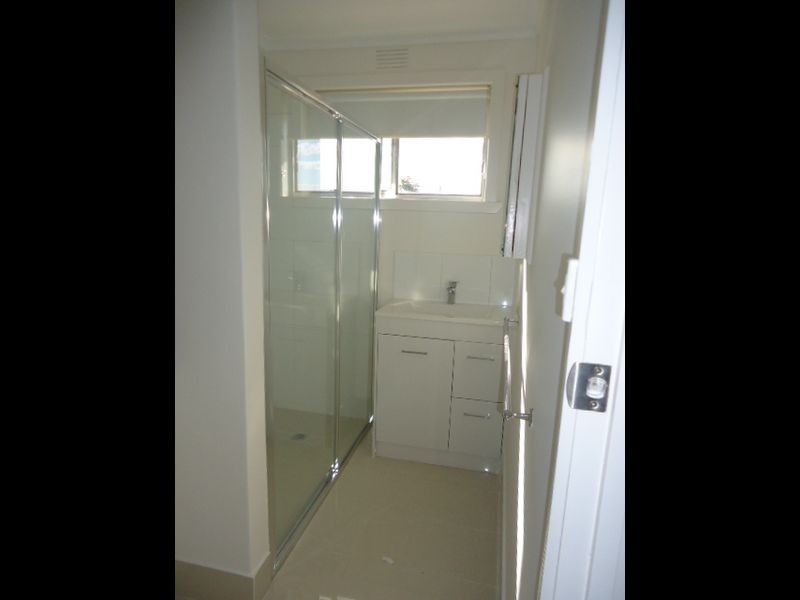 2/52 Kidds Road, Doveton VIC 3177