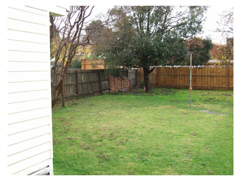 15 Orgill Street, Dandenong VIC 3175