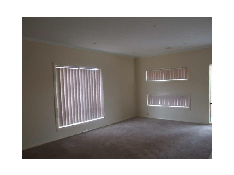 Lot 305 Paxton Link, Pakenham VIC 3810