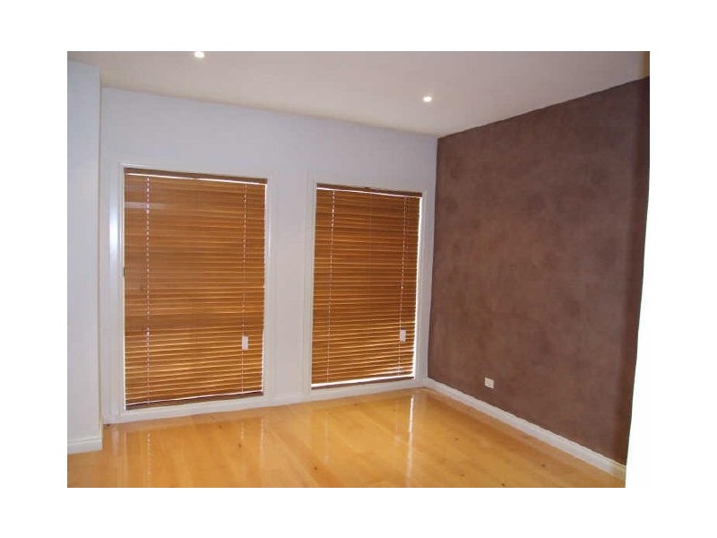 3/32 Stud Road, Dandenong VIC 3175