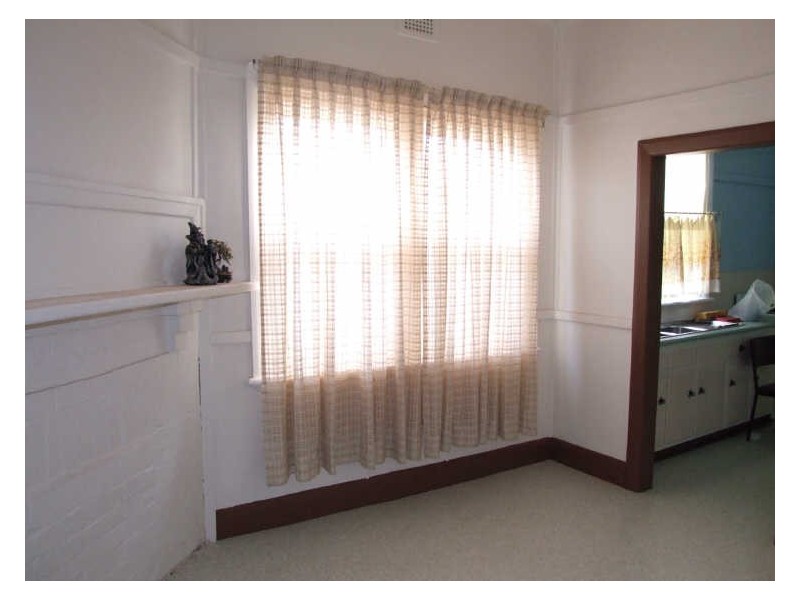 64 Cleeland Street, Dandenong VIC 3175