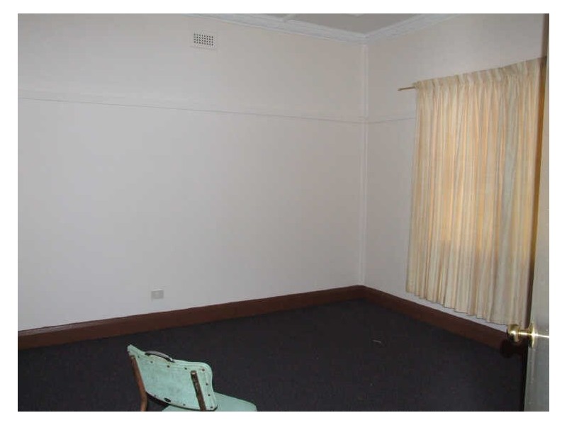 64 Cleeland Street, Dandenong VIC 3175