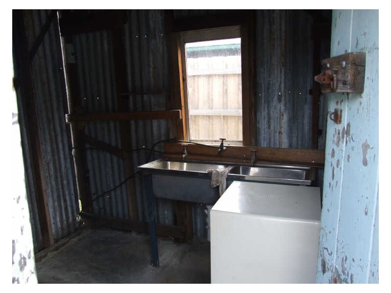 64 Cleeland Street, Dandenong VIC 3175