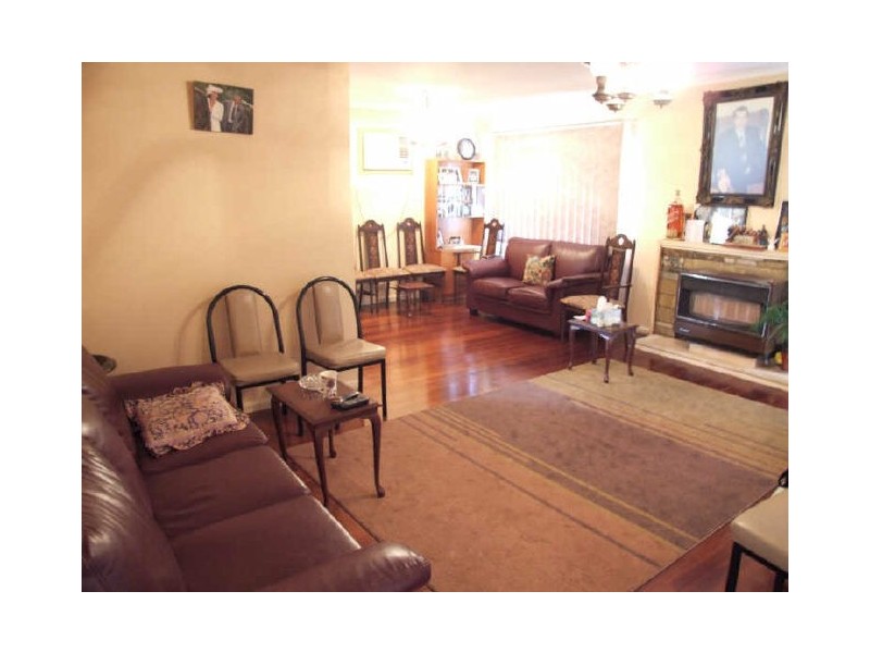 10 Dorothy Street, Doveton VIC 3177