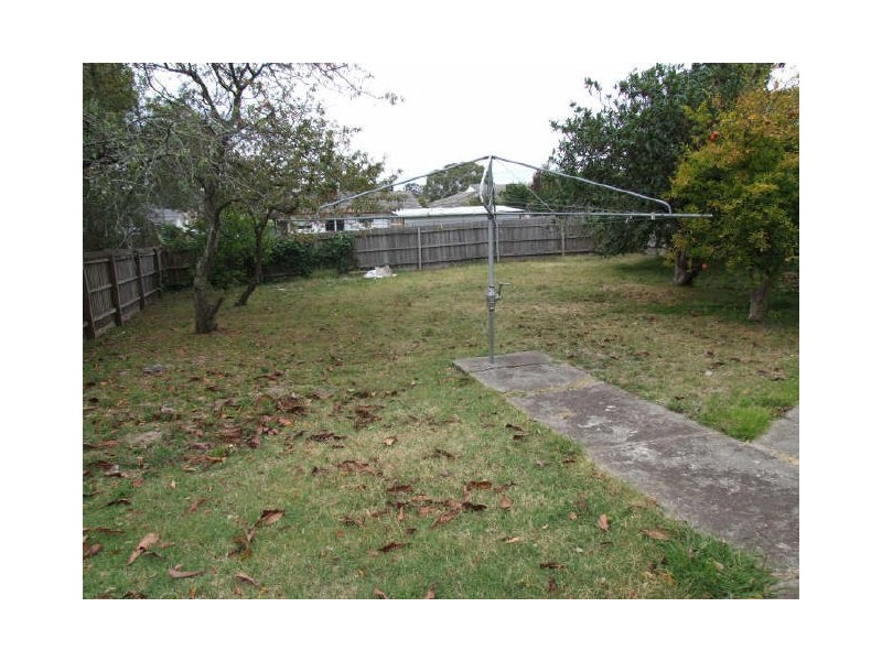 10 Dorothy Street, Doveton VIC 3177