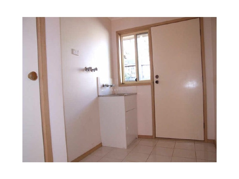 49 Bemersyde Drive, Berwick VIC 3806