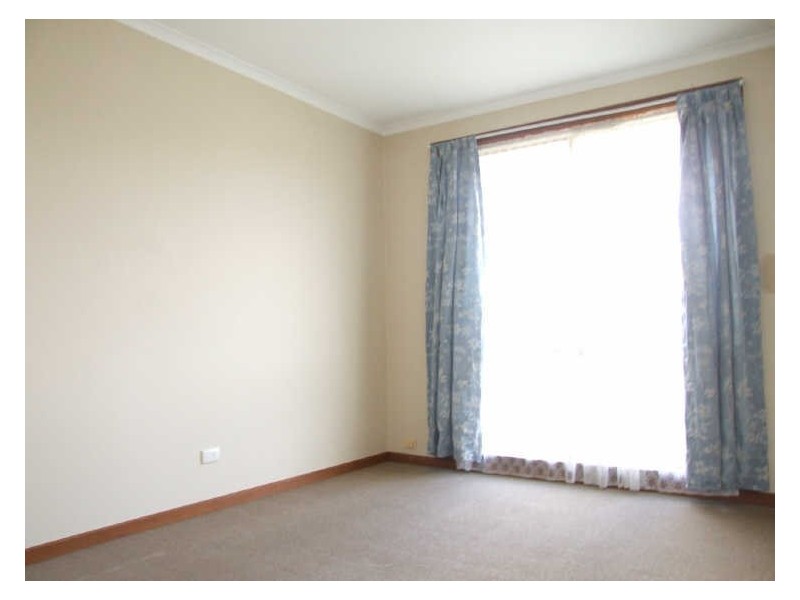 25 Falkiner Crescent, Dandenong VIC 3175