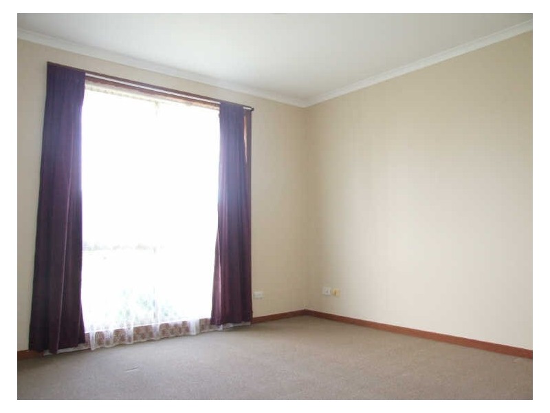 25 Falkiner Crescent, Dandenong VIC 3175