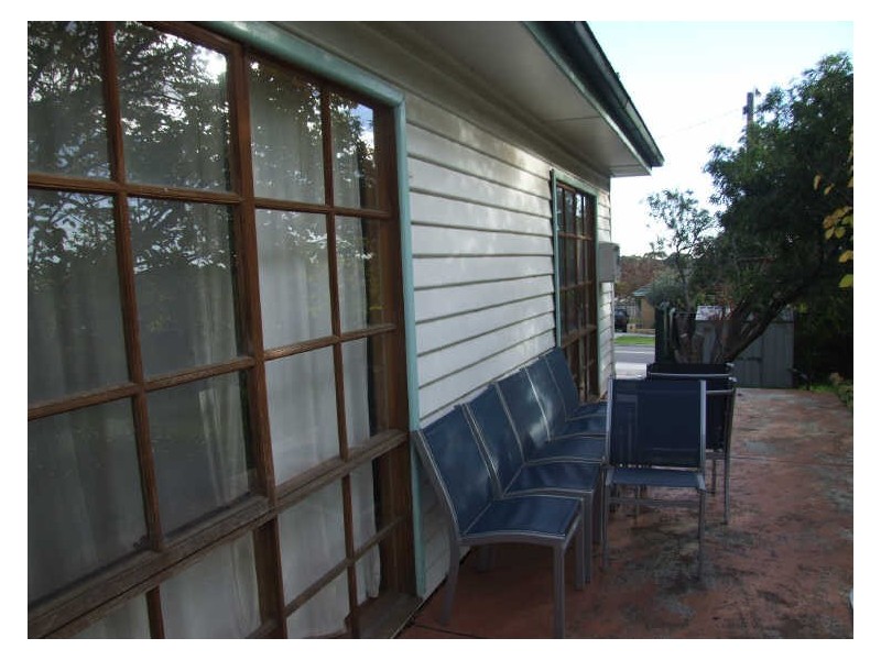 77 Doveton Avenue, Eumemmerring VIC 3177