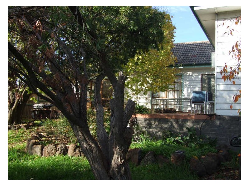 77 Doveton Avenue, Eumemmerring VIC 3177