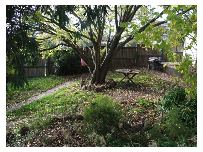 77 Doveton Avenue, Eumemmerring VIC 3177