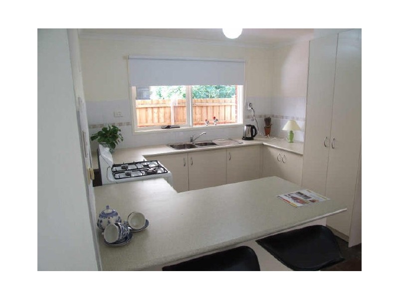 10 Garryowen Crescent, Narre Warren VIC 3805