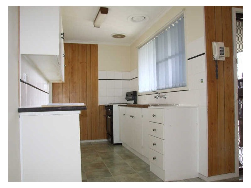 6 Green Valley Crescent, Hampton Park VIC 3976