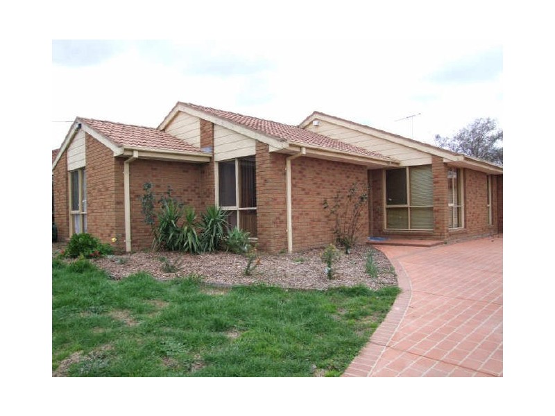 4 Aldridge Court, Hampton Park VIC 3976