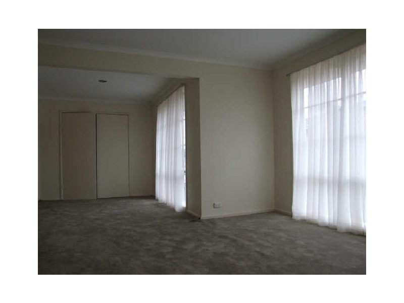 10 Warradale Court, Noble Park North VIC 3174