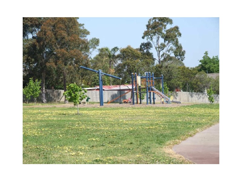 10 Warradale Court, Noble Park North VIC 3174