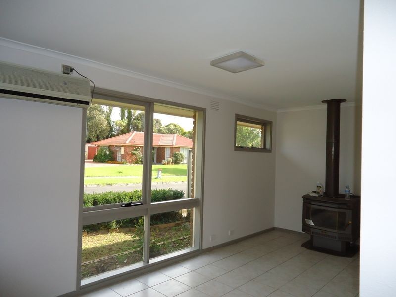 7 Jarvis Crescent, Dandenong North VIC 3175