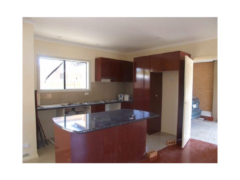 4/67 Grand Central Boulevard, Pakenham VIC 3810