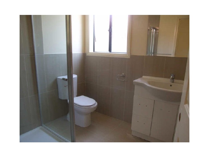 4/67 Grand Central Boulevard, Pakenham VIC 3810