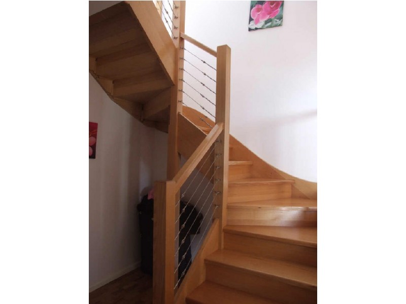 2/4 Lockington Crescent, Dandenong North VIC 3175