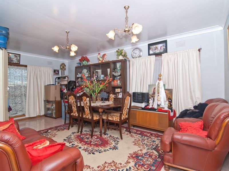 32 Pickett Street, Dandenong VIC 3175