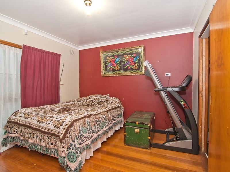 32 Pickett Street, Dandenong VIC 3175
