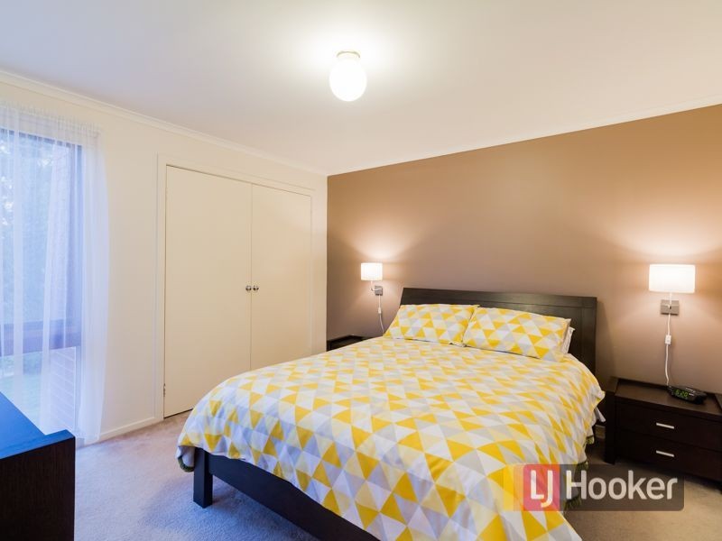 4 Robinvale Court, Endeavour Hills VIC 3802