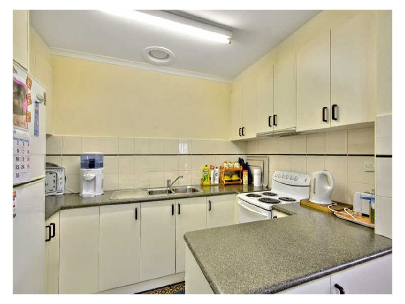 3/8 Hutton Street, Dandenong VIC 3175