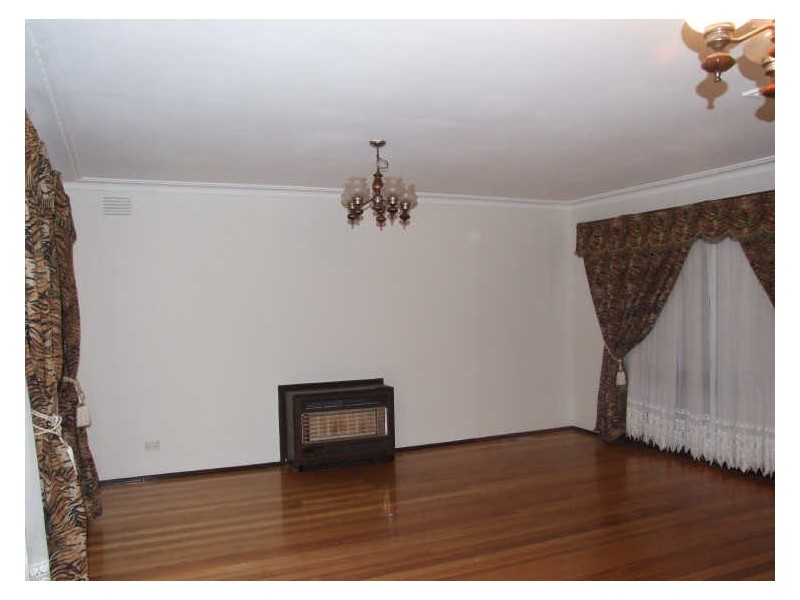 39 Chalcot Drive, Endeavour Hills VIC 3802