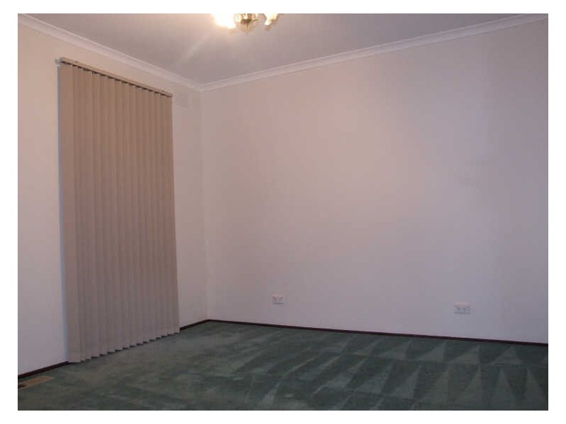 39 Chalcot Drive, Endeavour Hills VIC 3802