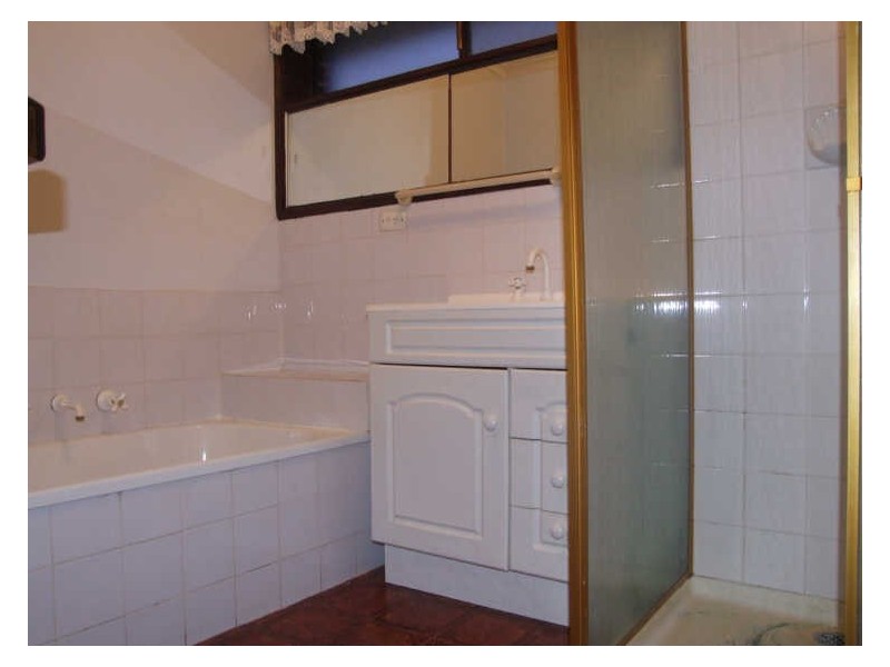 39 Chalcot Drive, Endeavour Hills VIC 3802