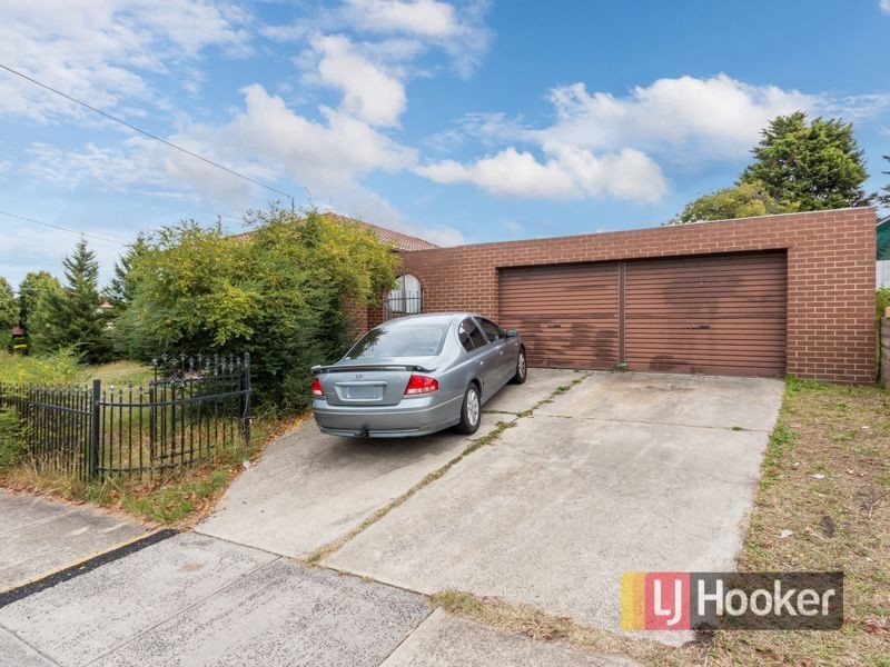 244 Power Road, Endeavour Hills VIC 3802