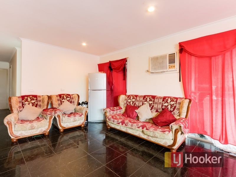 244 Power Road, Endeavour Hills VIC 3802