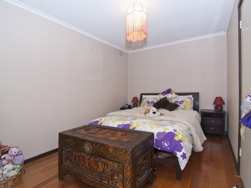 73 Aldridge Street, Endeavour Hills VIC 3802