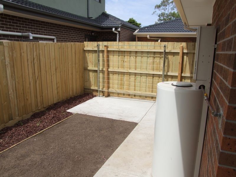 2/48 Ambrie Crescent, Noble Park VIC 3174